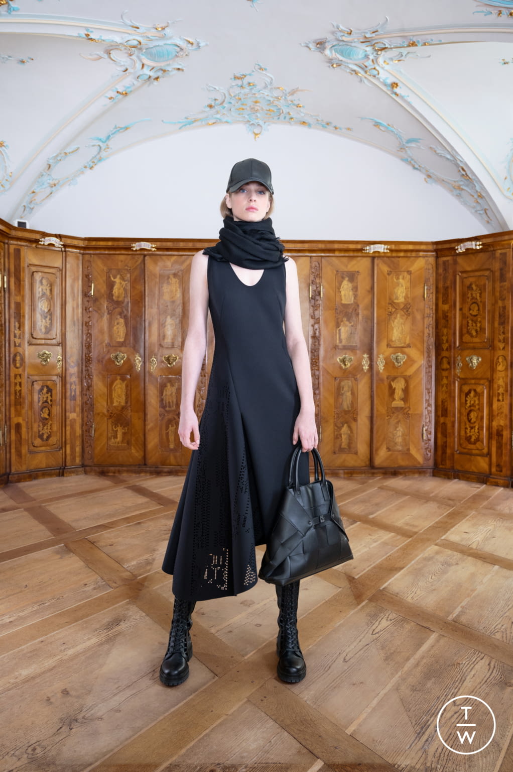 Fashion Week Paris Fall/Winter 2021 look 29 de la collection Akris womenswear