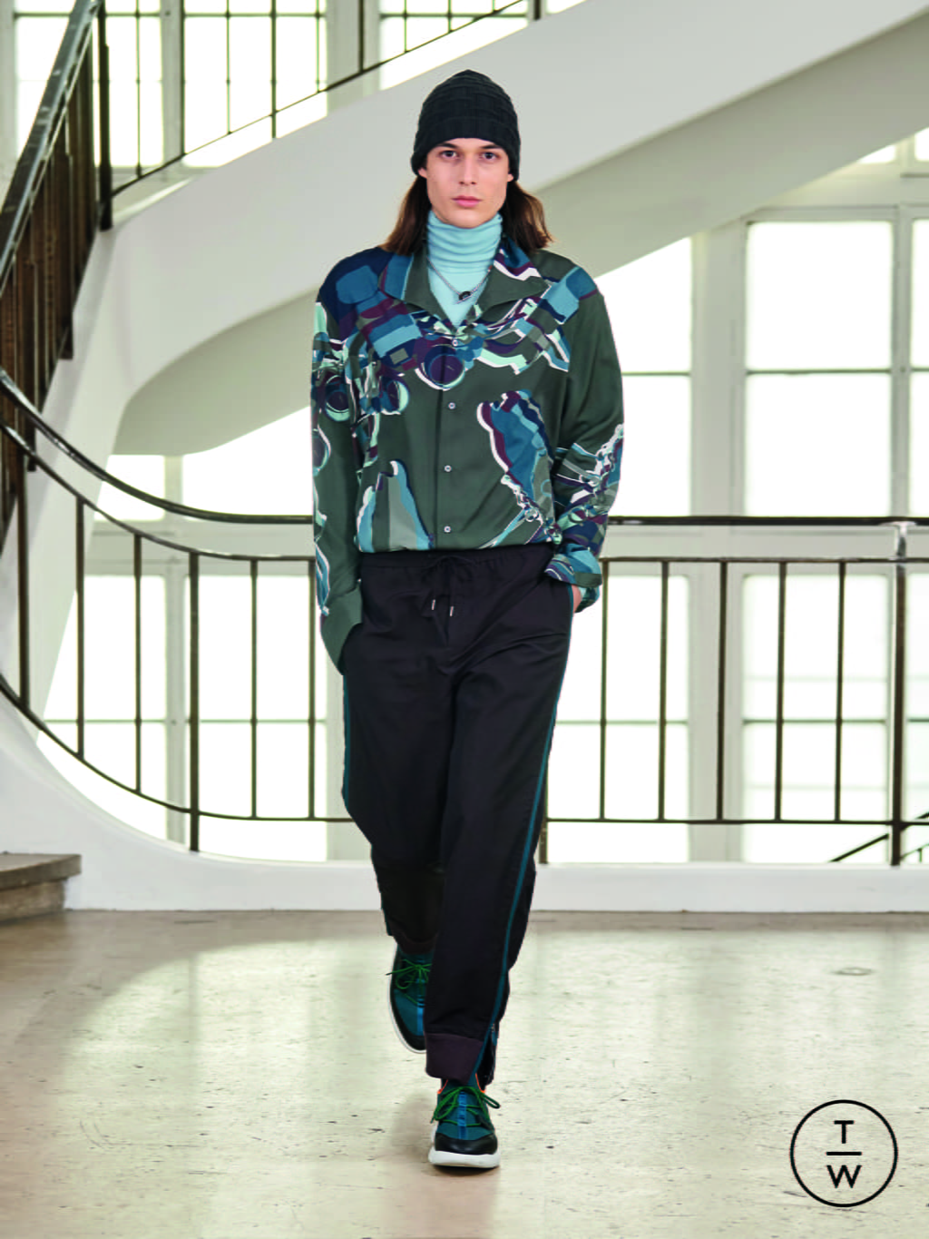 Fashion Week Paris Fall/Winter 2021 look 29 de la collection Hermès menswear