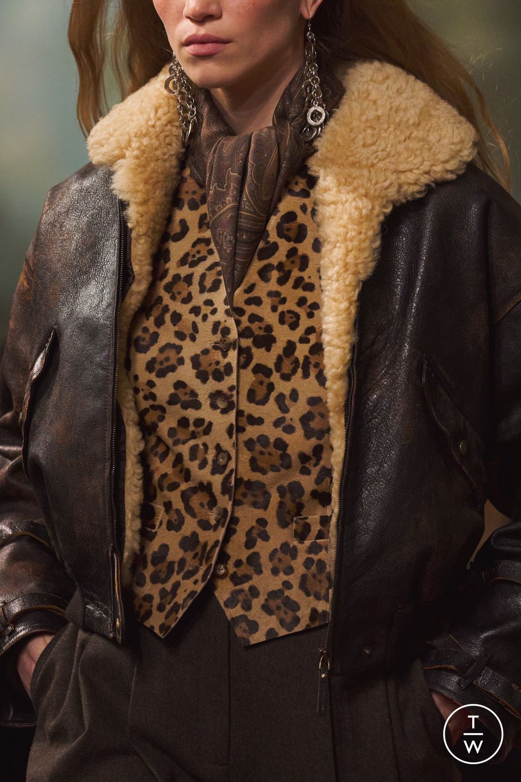 Fashion Week New York Fall/Winter 2026 look 19 from the Ralph Lauren collection womenswear accessories