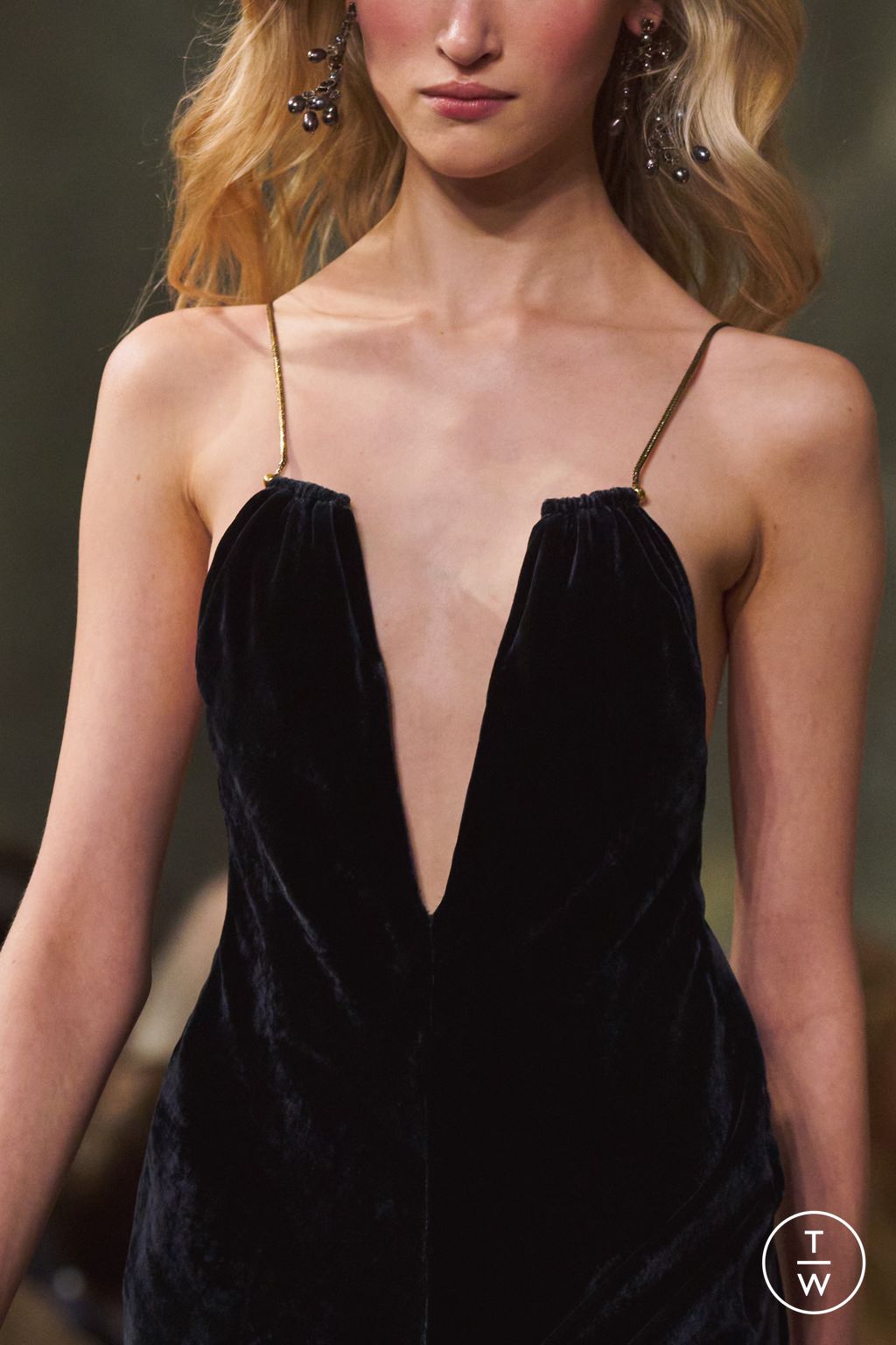 Fashion Week New York Fall/Winter 2026 look 58 de la collection Ralph Lauren womenswear accessories