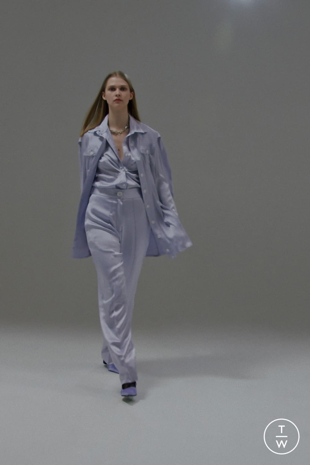 Fashion Week New York Fall/Winter 2021 look 27 de la collection Loring womenswear
