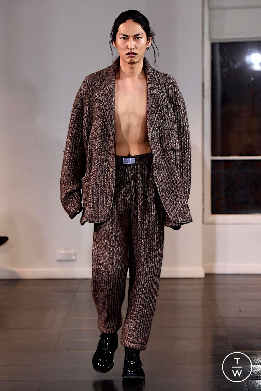 Fashion Week Paris Fall/Winter 2019 look 17 from the Louis Gabriel Nouchi collection 男装