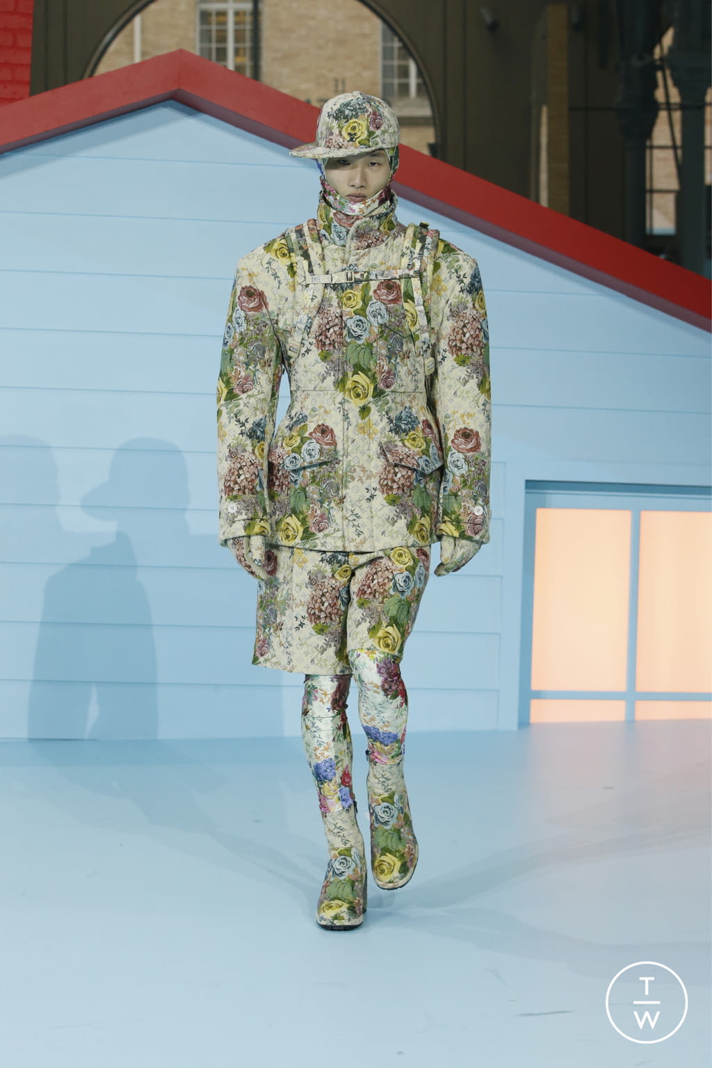 Fashion Week Paris Fall/Winter 2022 look 46 from the Louis Vuitton collection 男装