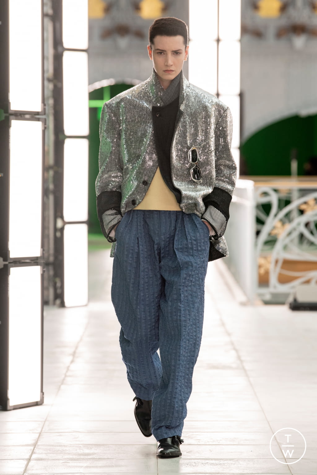 Fashion Week Paris Spring/Summer 2021 look 18 from the Louis Vuitton collection womenswear