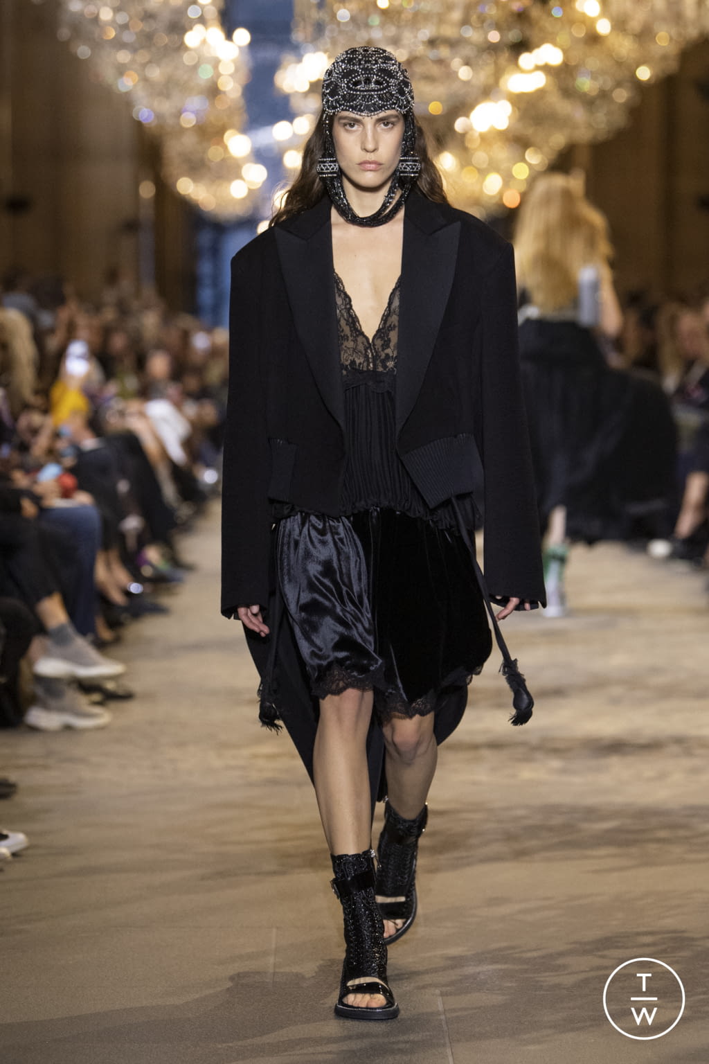 Fashion Week Paris Spring/Summer 2022 look 12 from the Louis Vuitton collection womenswear