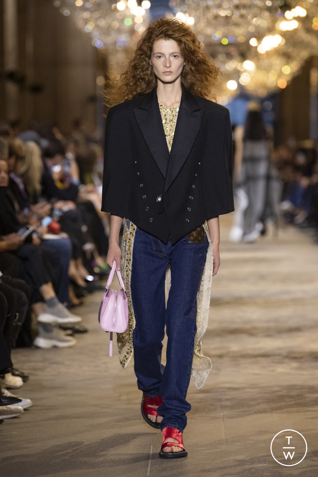 Fashion Week Paris Spring/Summer 2022 look 15 from the Louis Vuitton collection 女装