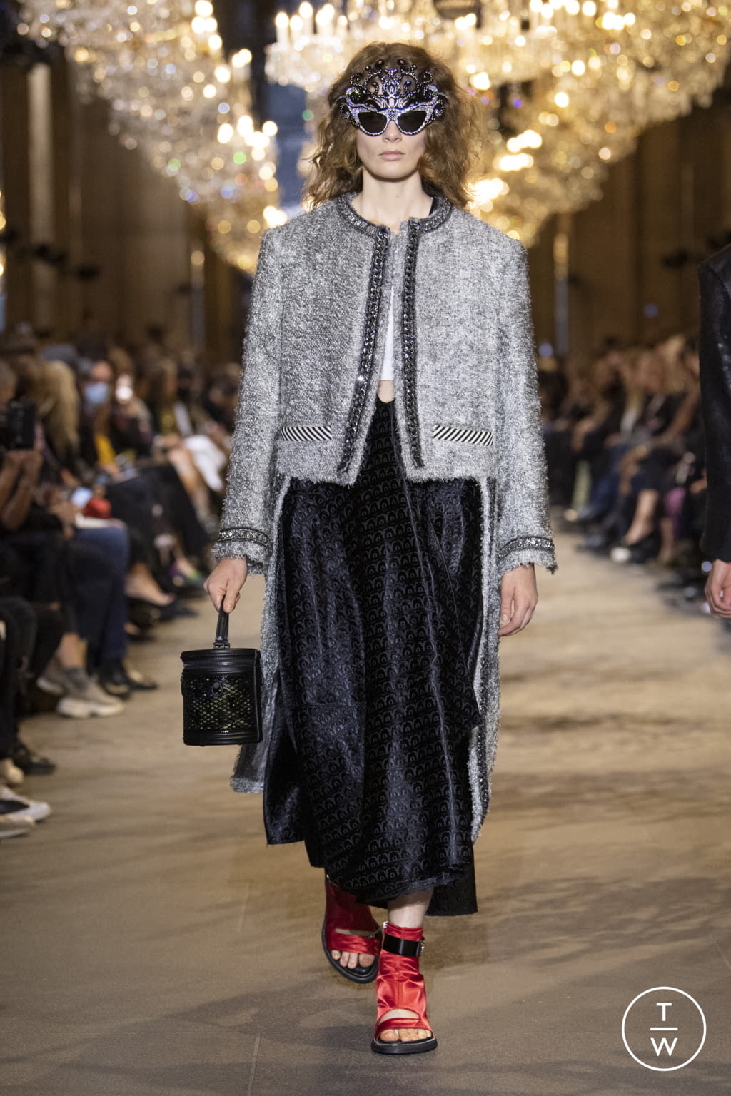 Fashion Week Paris Spring/Summer 2022 look 24 from the Louis Vuitton collection 女装