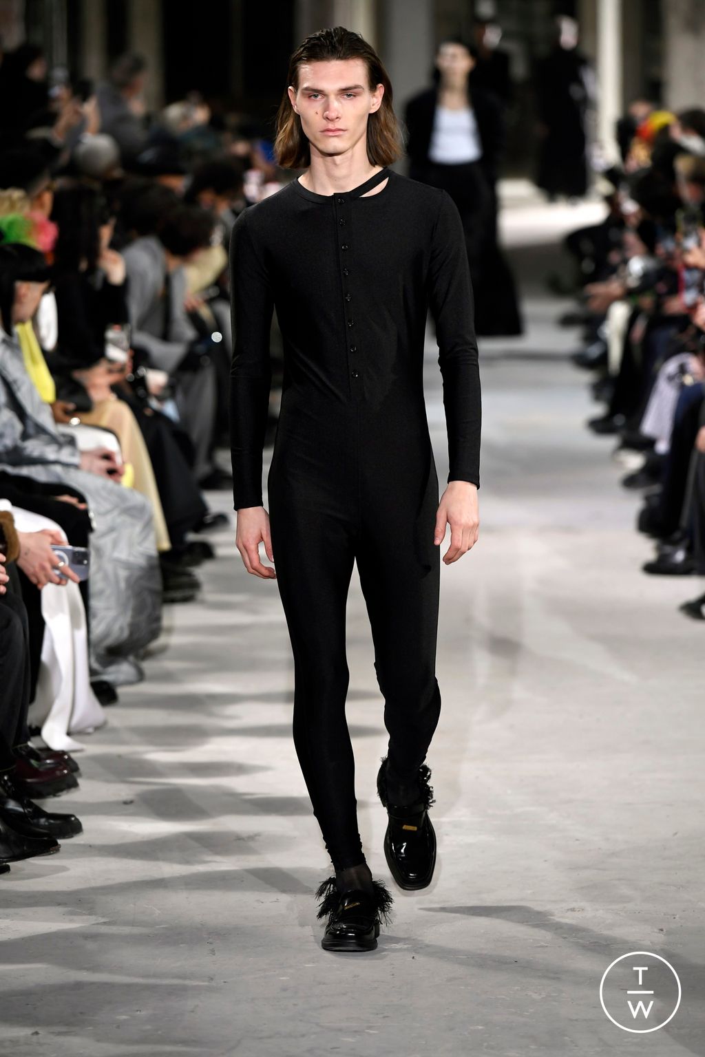 Fashion Week Paris Fall/Winter 2024 look 4 from the Louis Gabriel Nouchi collection menswear