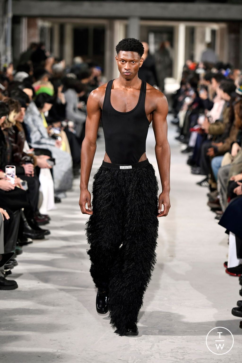 Fashion Week Paris Fall/Winter 2024 look 19 de la collection Louis Gabriel Nouchi menswear