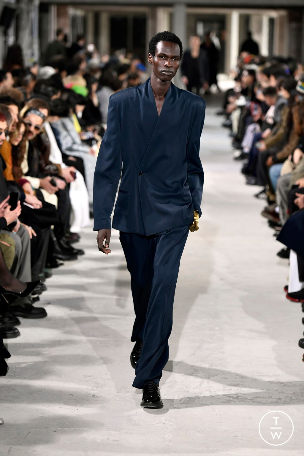 Fashion Week Paris Fall/Winter 2024 look 26 de la collection Louis Gabriel Nouchi menswear