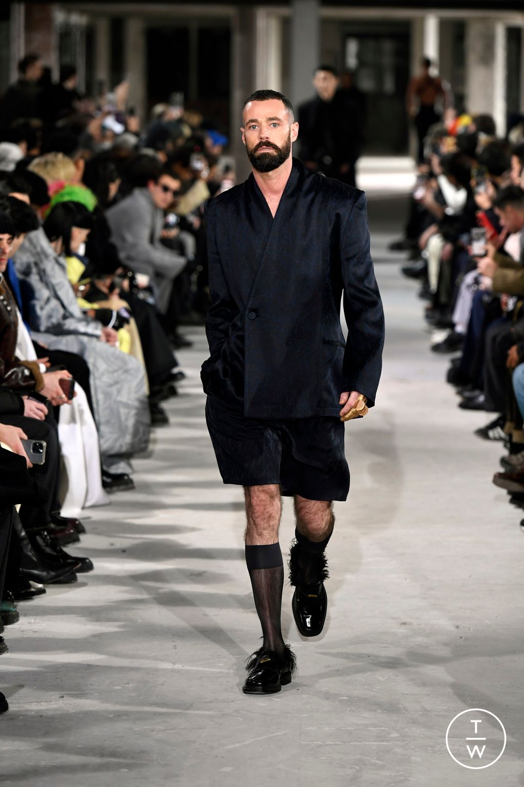 Fashion Week Paris Fall/Winter 2024 look 32 de la collection Louis Gabriel Nouchi menswear