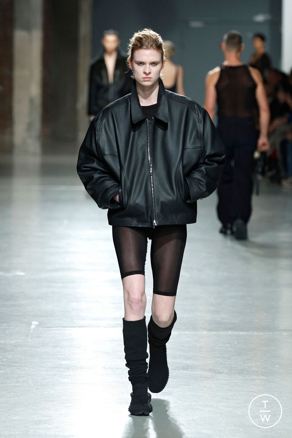 Fashion Week Paris Fall/Winter 2025 look 16 de la collection LGN Louis Gabriel Nouchi menswear