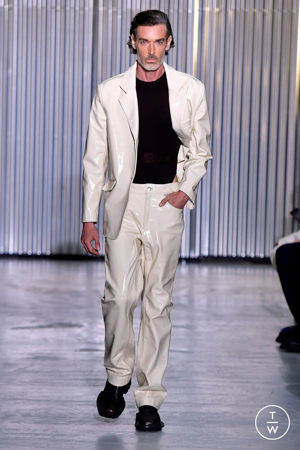Fashion Week Paris Spring/Summer 2024 look 18 from the Louis Gabriel Nouchi collection 男装