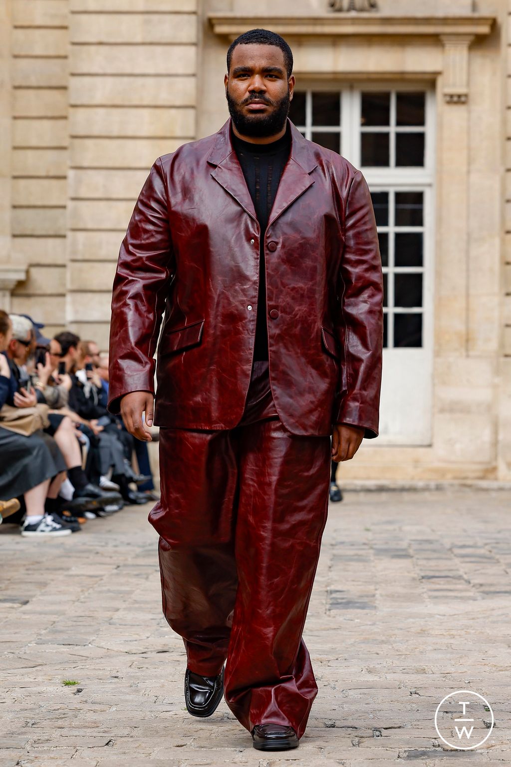 Fashion Week Paris Spring-Summer 2025 look 38 from the Louis Gabriel Nouchi collection menswear