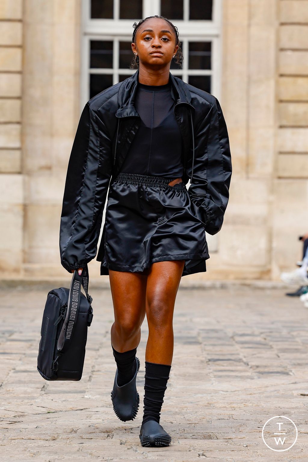Fashion Week Paris Spring-Summer 2025 look 41 from the Louis Gabriel Nouchi collection menswear