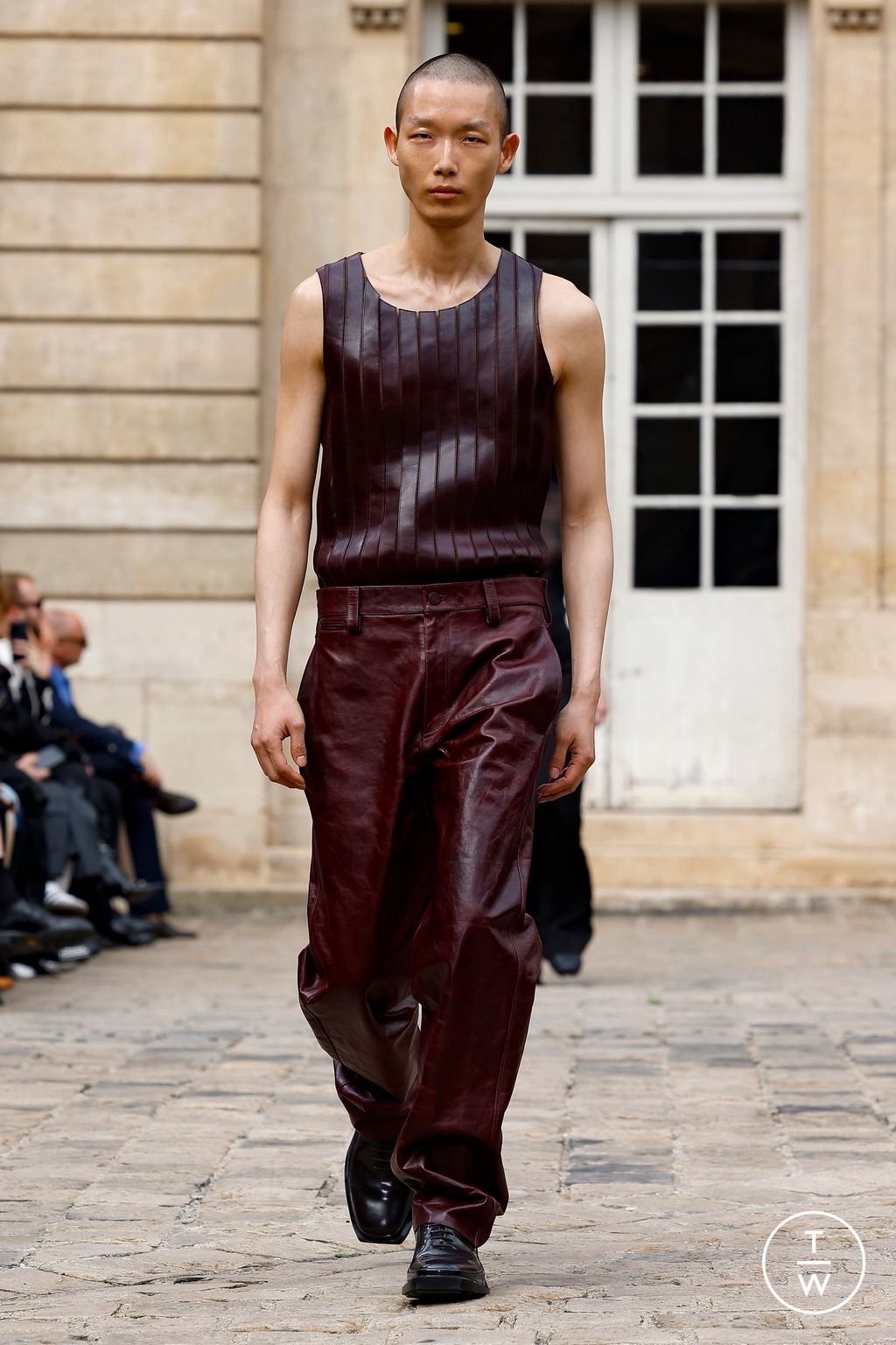 Fashion Week Paris Spring-Summer 2025 look 42 from the Louis Gabriel Nouchi collection menswear