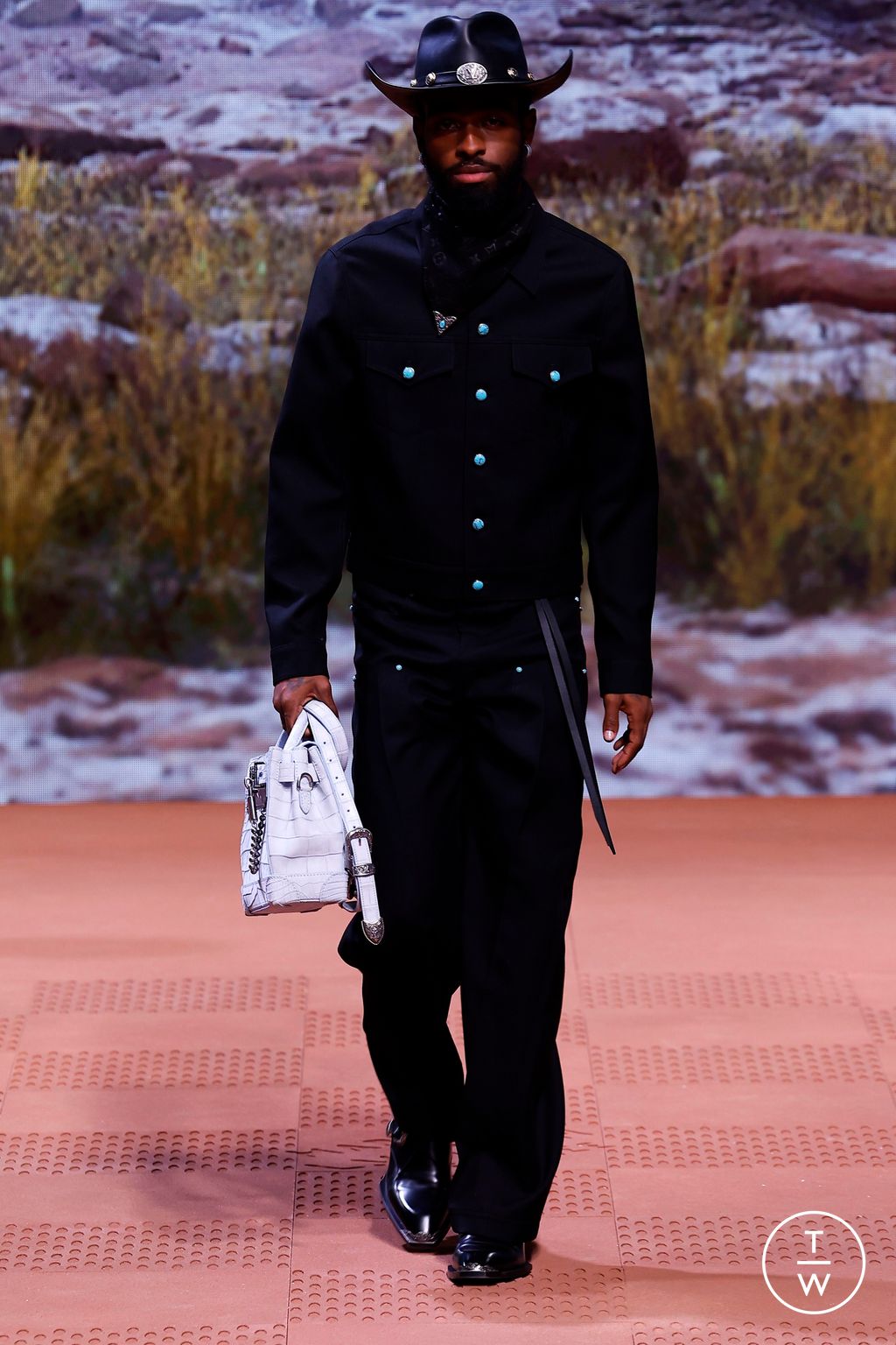 Fashion Week Paris Fall/Winter 2024 look 75 from the Louis Vuitton collection menswear
