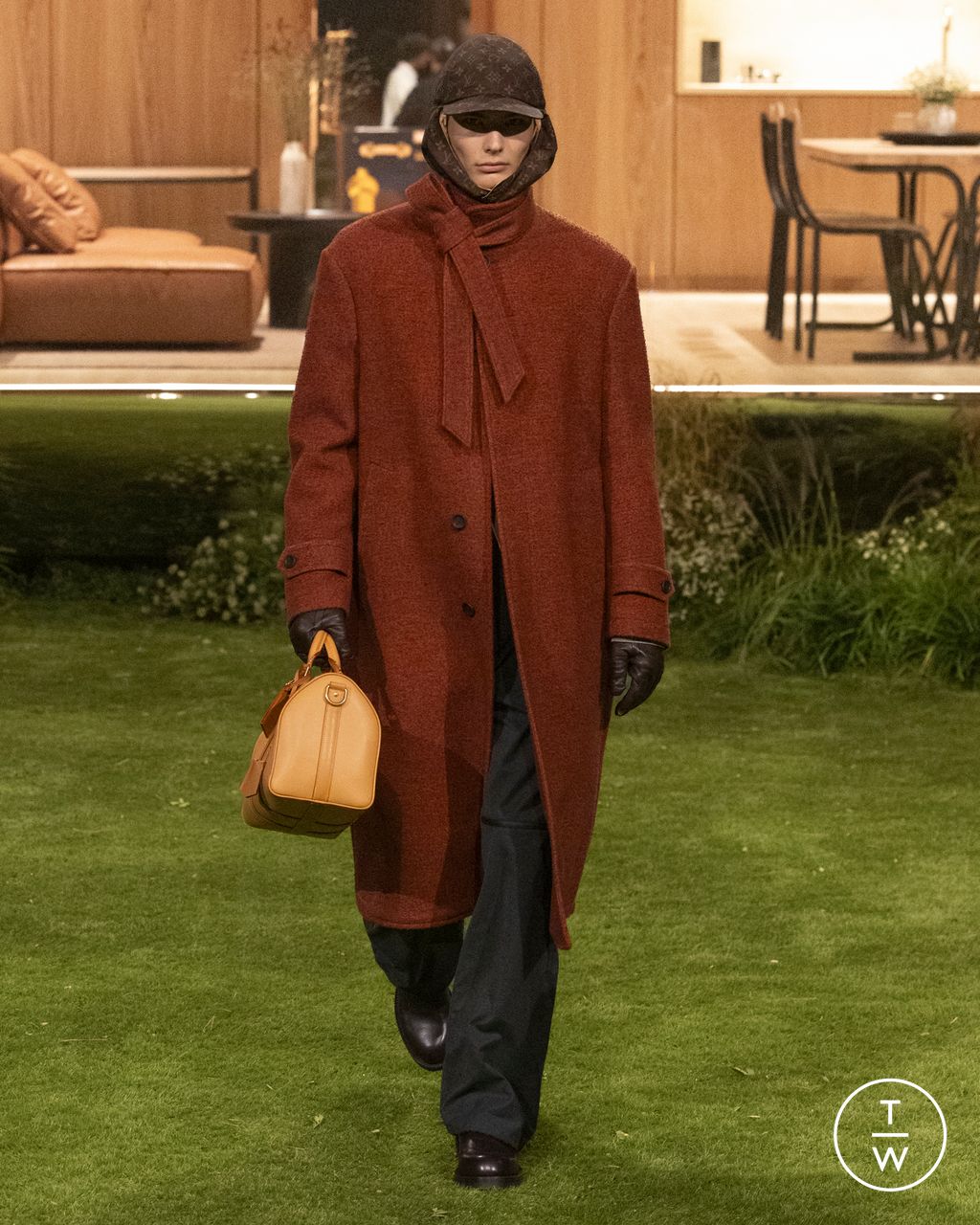 Fashion Week Paris Fall/Winter 2026 look 40 from the Louis Vuitton collection 男装