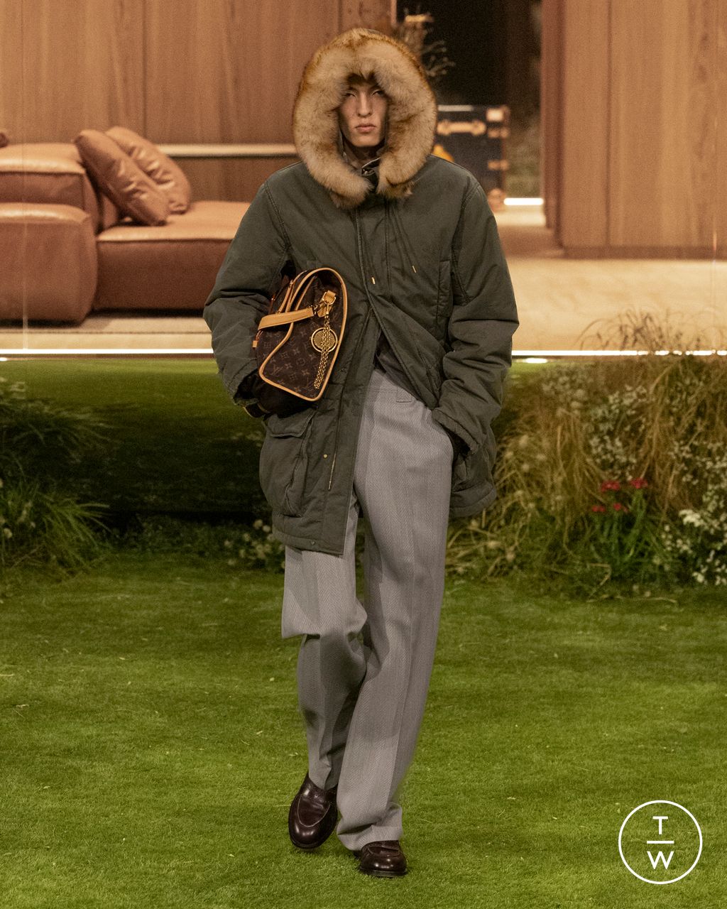 Fashion Week Paris Fall/Winter 2026 look 65 from the Louis Vuitton collection menswear