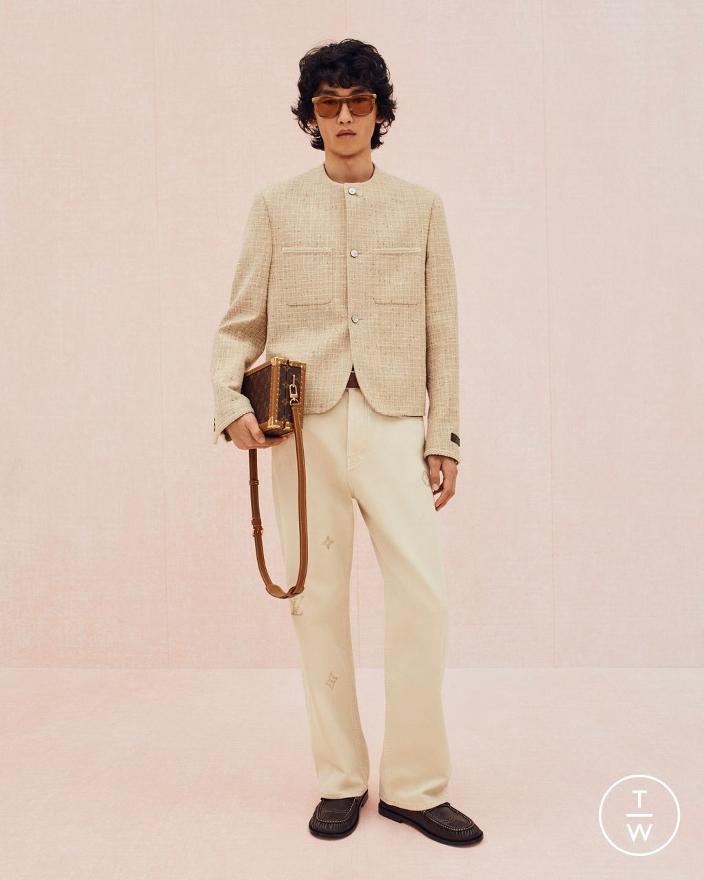 Fashion Week Paris Pre-Fall 2026 look 7 from the Louis Vuitton collection 男装