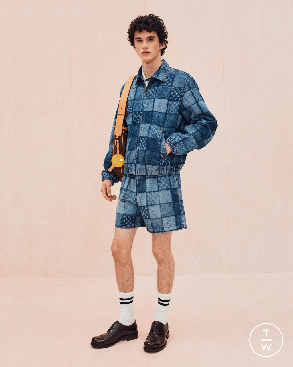 Fashion Week Paris Pre-Fall 2026 look 8 from the Louis Vuitton collection menswear