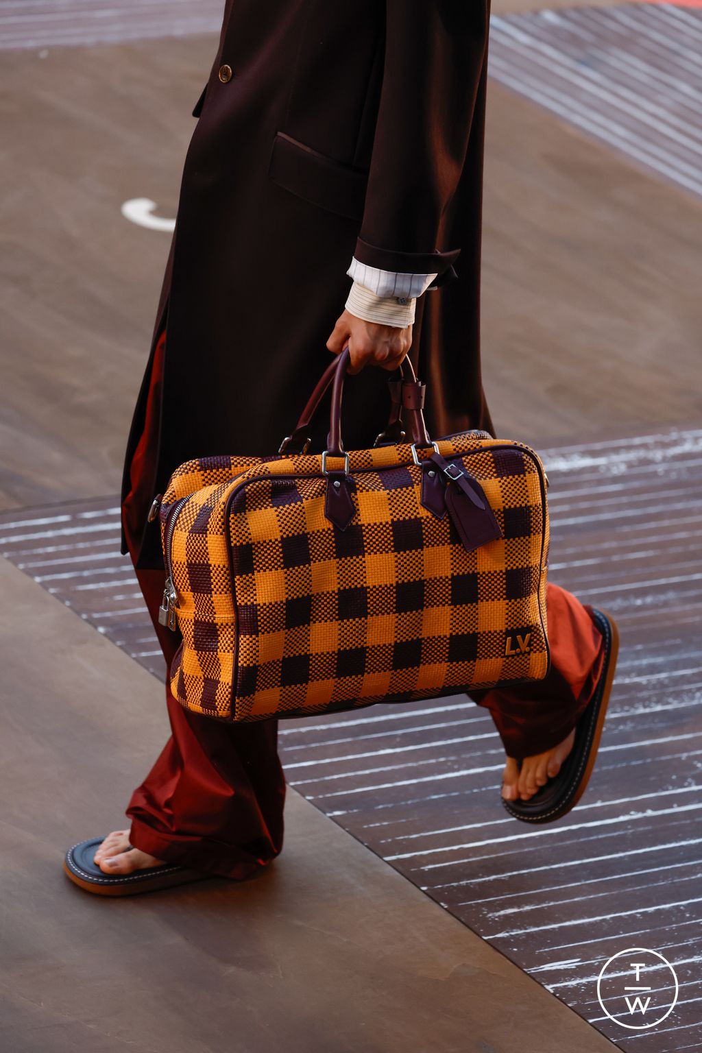 Fashion Week Paris Spring/Summer 2026 look 7 from the Louis Vuitton collection menswear accessories