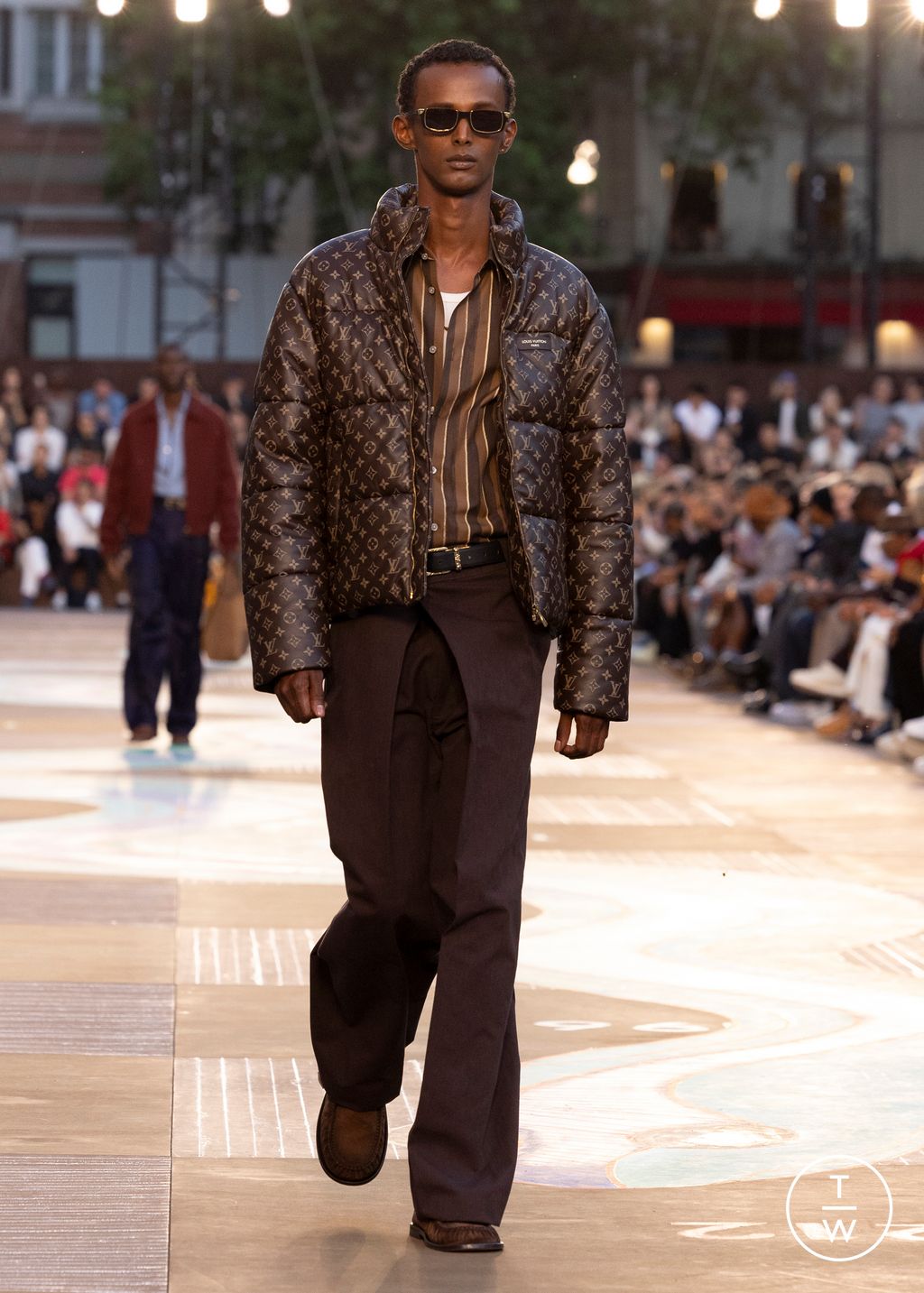 Fashion Week Paris Spring/Summer 2026 look 16 from the Louis Vuitton collection menswear