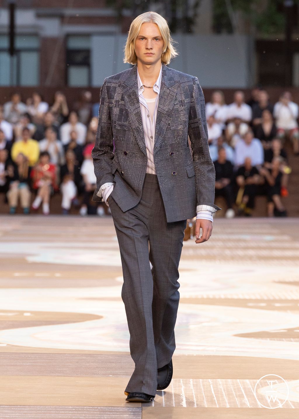 Fashion Week Paris Spring/Summer 2026 look 4 de la collection Louis Vuitton menswear