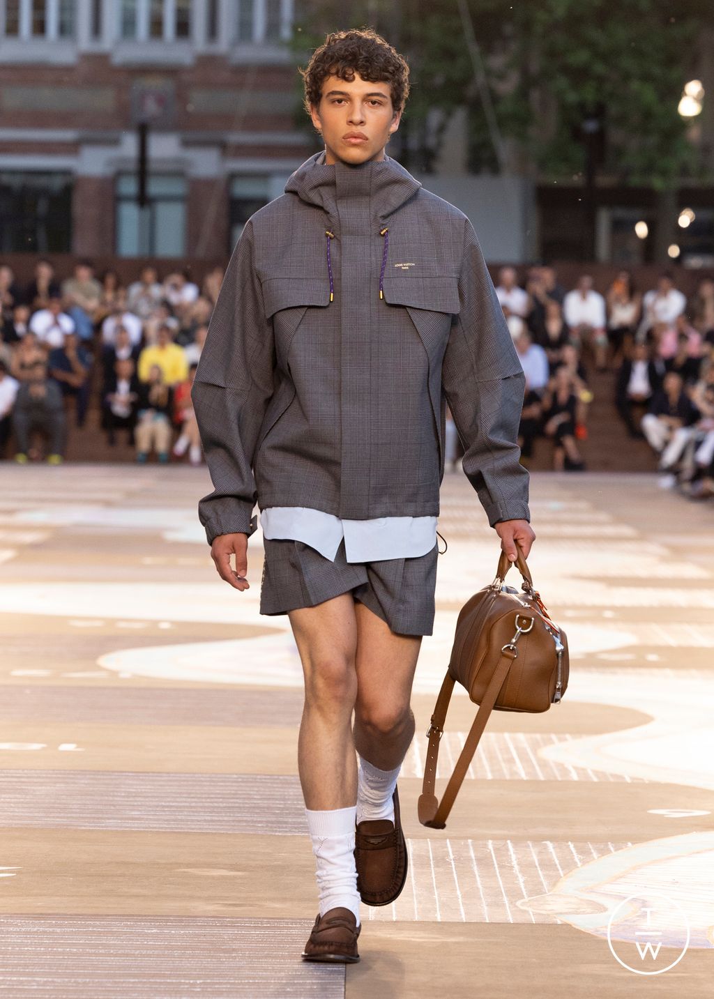 Fashion Week Paris Spring/Summer 2026 look 5 from the Louis Vuitton collection menswear
