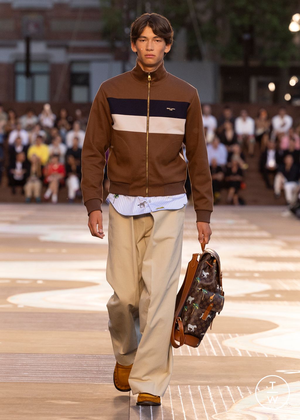 Fashion Week Paris Spring/Summer 2026 look 57 from the Louis Vuitton collection menswear