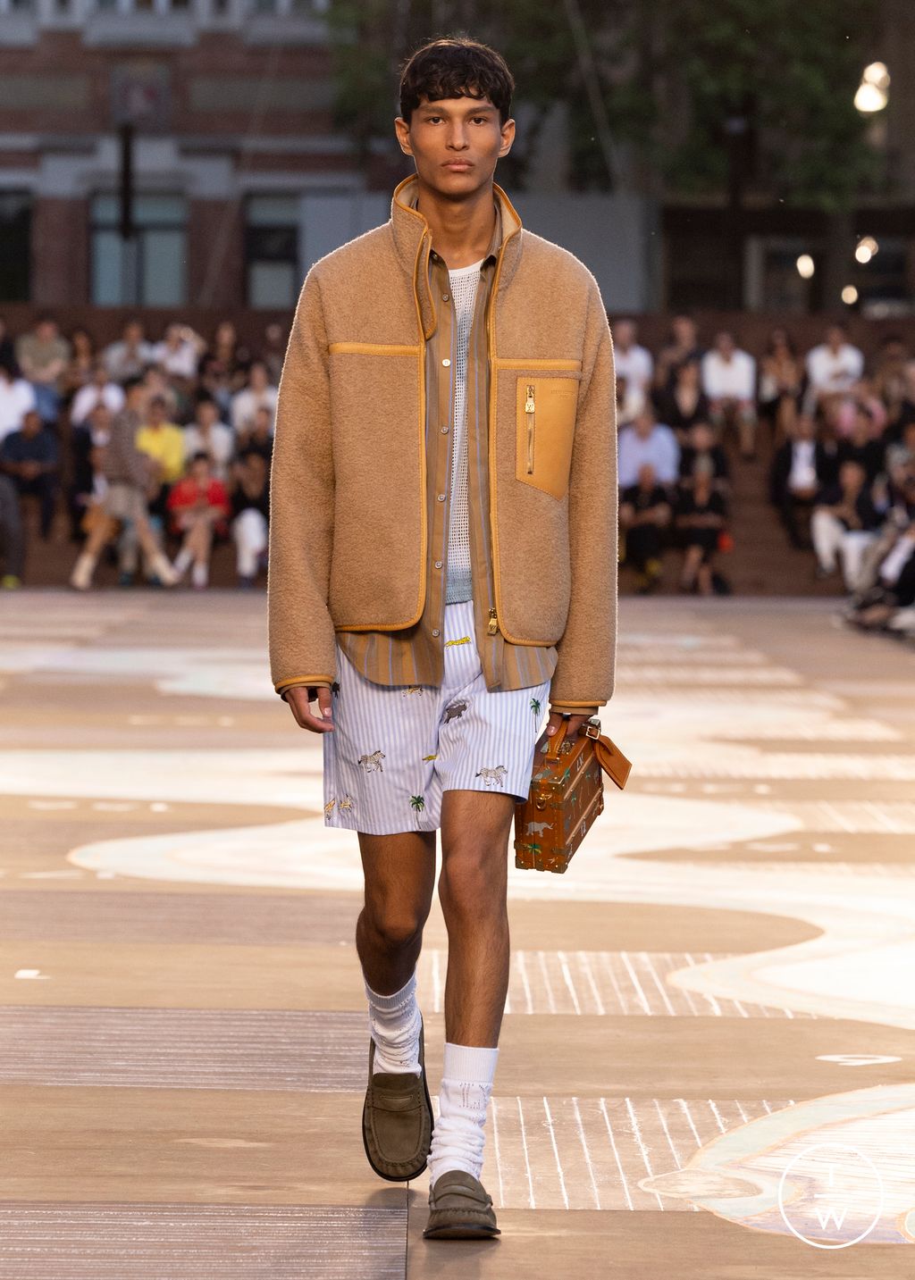 Fashion Week Paris Spring/Summer 2026 look 59 from the Louis Vuitton collection menswear