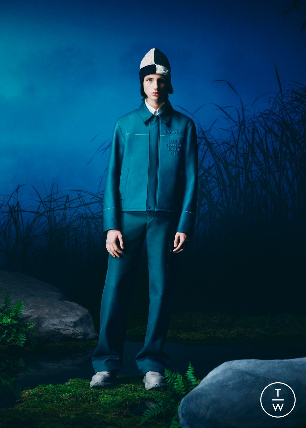 Fashion Week Paris Resort 2024 look 26 from the Louis Vuitton collection menswear
