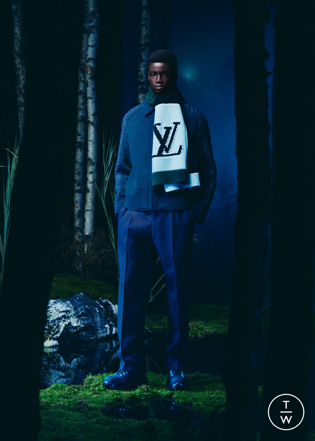 Fashion Week Paris Resort 2024 look 27 from the Louis Vuitton collection 男装