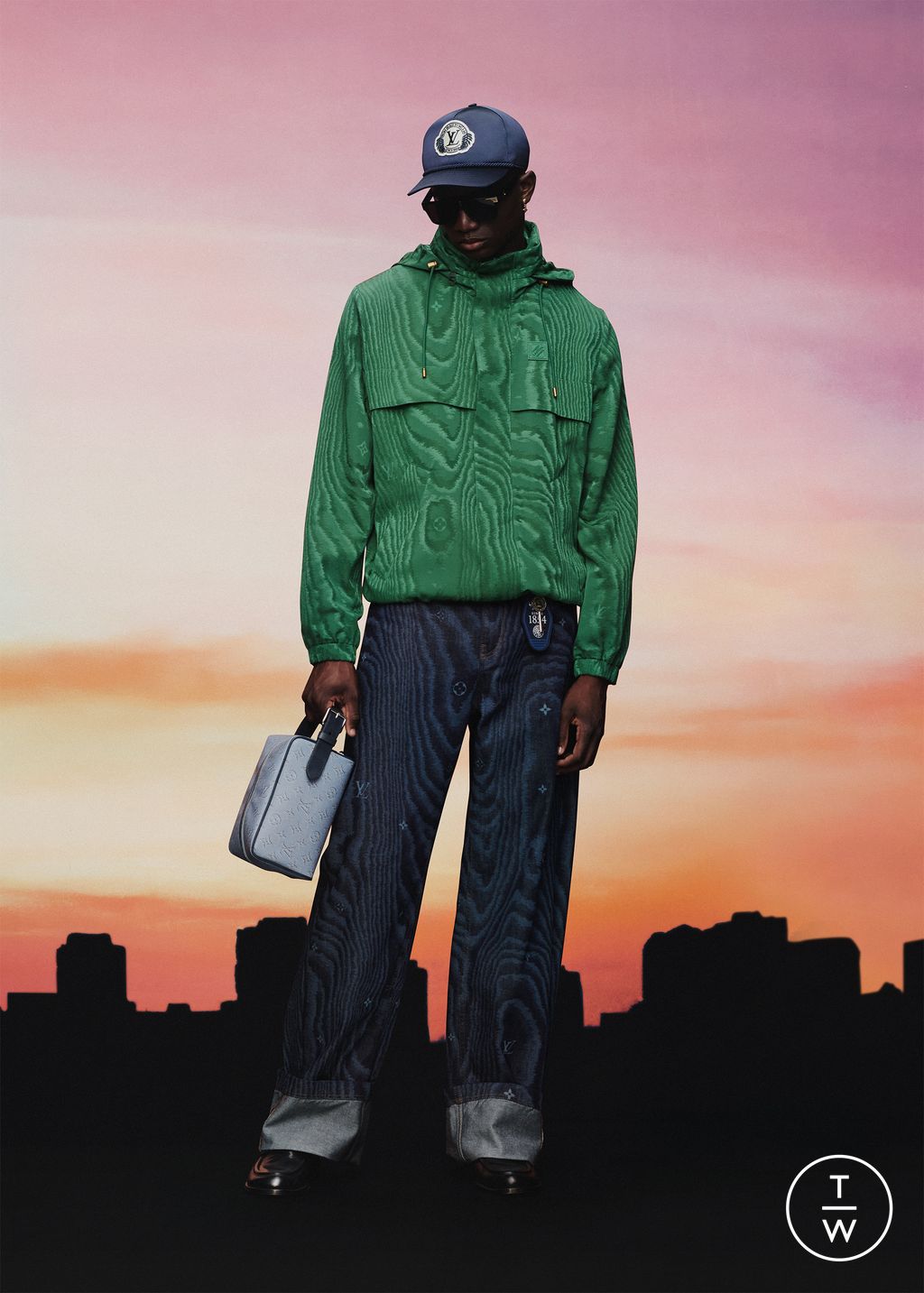 Fashion Week Paris Pre-Fall 2025 look 29 from the Louis Vuitton collection menswear