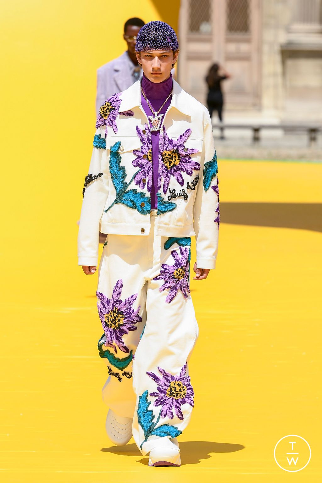 Fashion Week Paris Spring/Summer 2023 look 8 from the Louis Vuitton collection menswear