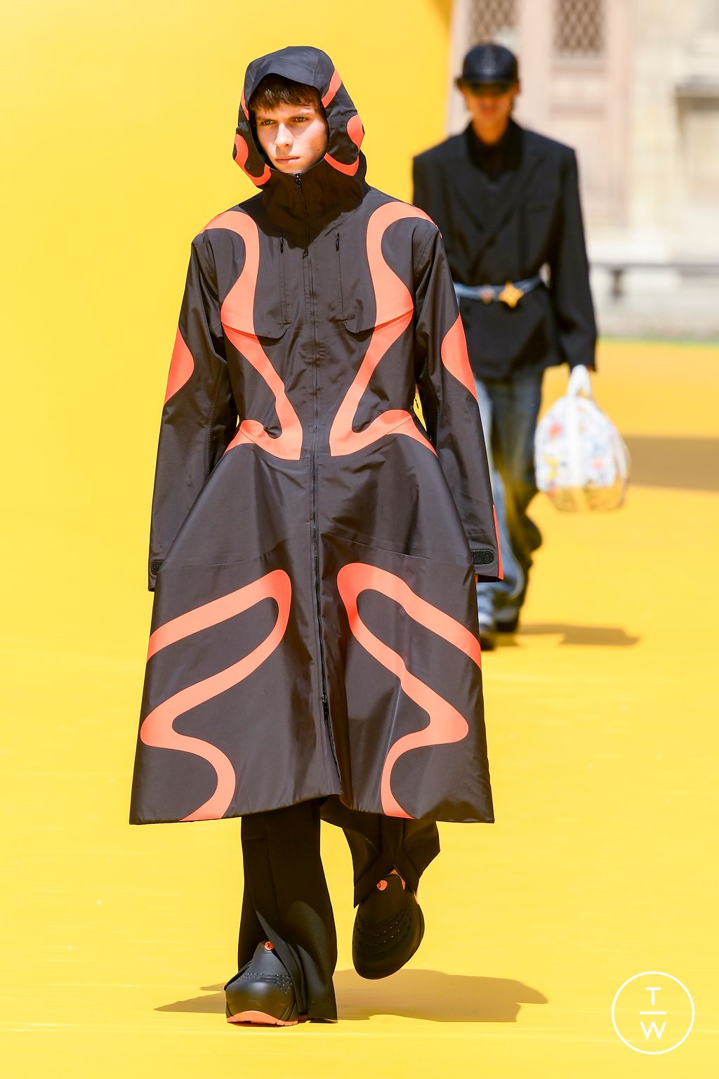 Fashion Week Paris Spring/Summer 2023 look 32 de la collection Louis Vuitton menswear