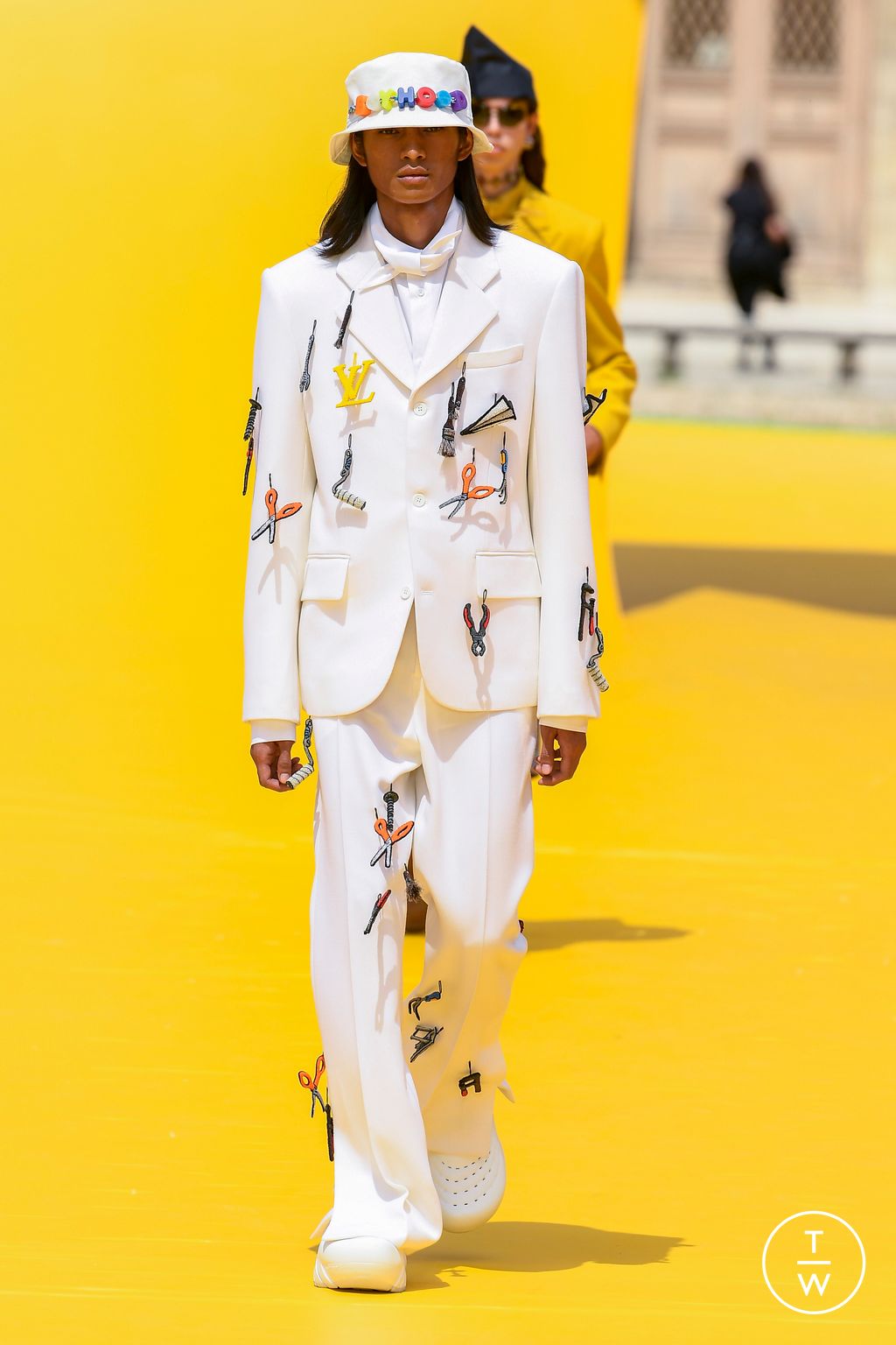 Fashion Week Paris Spring/Summer 2023 look 48 from the Louis Vuitton collection menswear