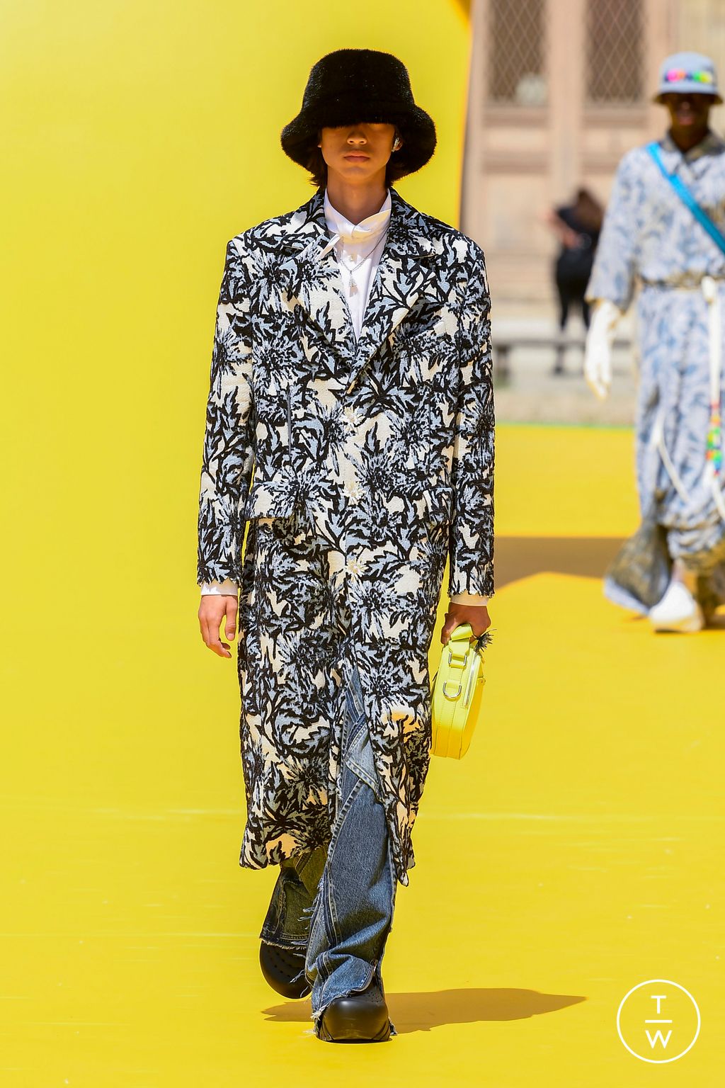 Fashion Week Paris Spring/Summer 2023 look 61 from the Louis Vuitton collection menswear