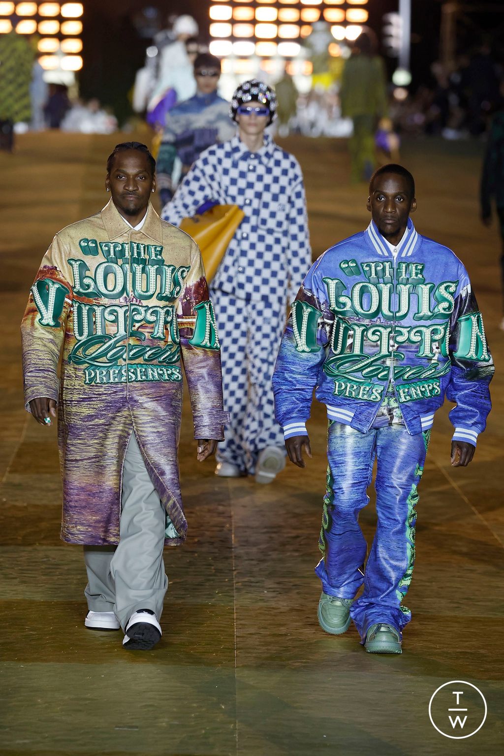 Fashion Week Paris Spring/Summer 2024 look 38 from the Louis Vuitton collection 男装