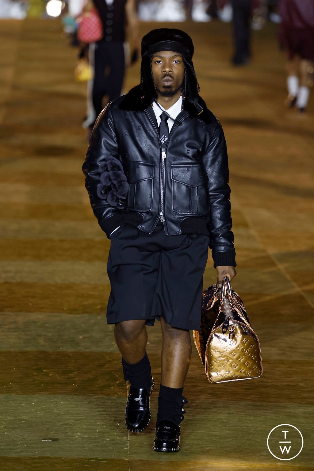 Fashion Week Paris Spring/Summer 2024 look 62 from the Louis Vuitton collection menswear