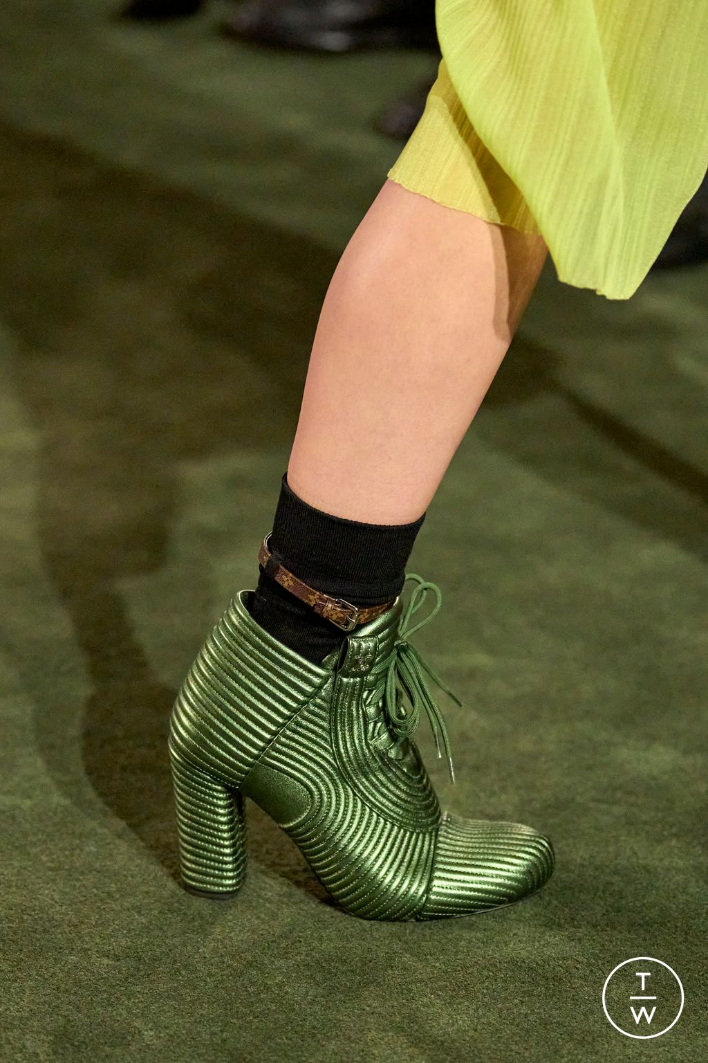 Fashion Week Paris Resort 2027 look 62 from the Louis Vuitton collection womenswear accessories