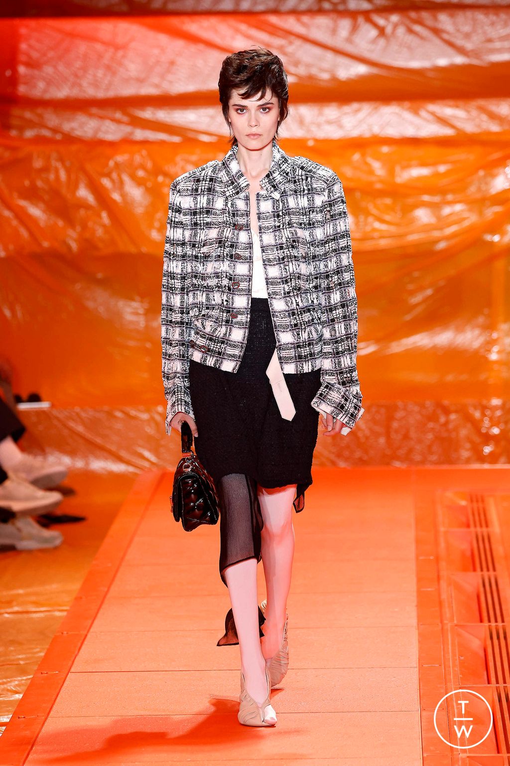 Fashion Week Paris Spring/Summer 2024 look 29 from the Louis Vuitton collection 女装