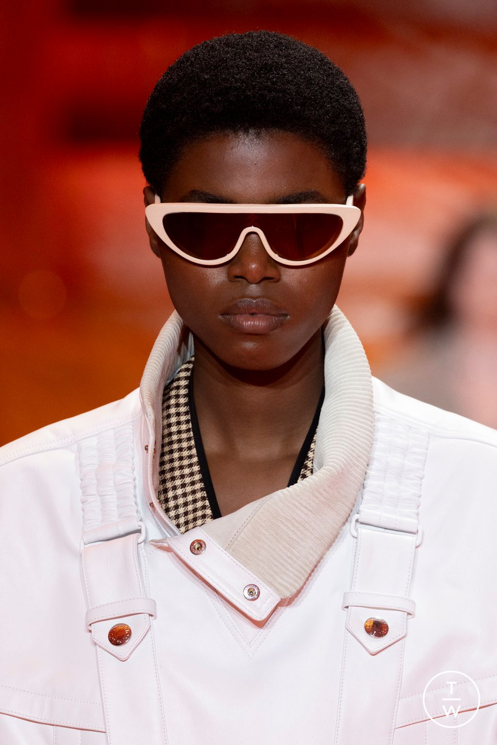 Fashion Week Paris Spring/Summer 2024 look 61 from the Louis Vuitton collection womenswear accessories