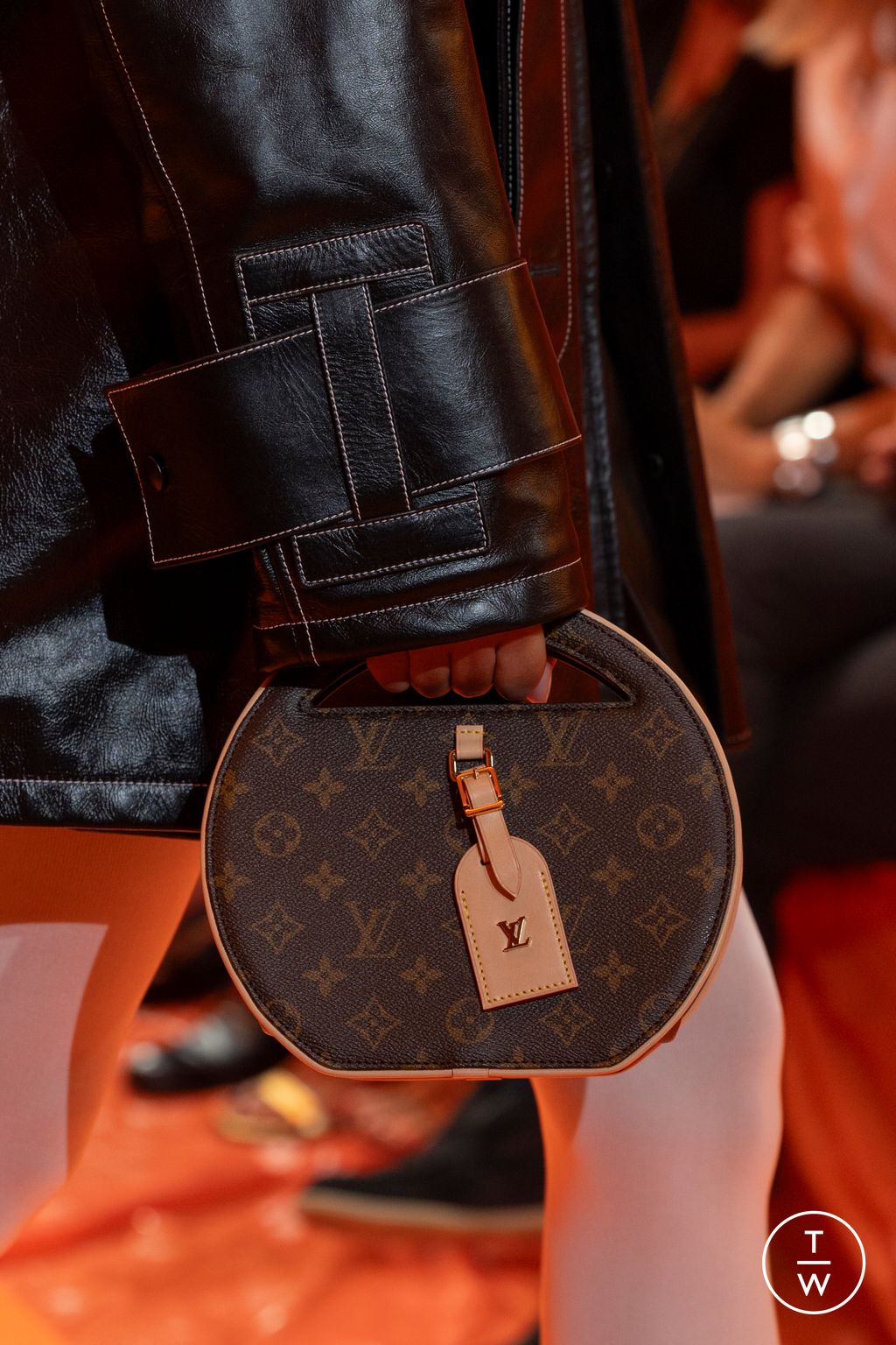 Fashion Week Paris Spring/Summer 2024 look 16 from the Louis Vuitton collection womenswear accessories