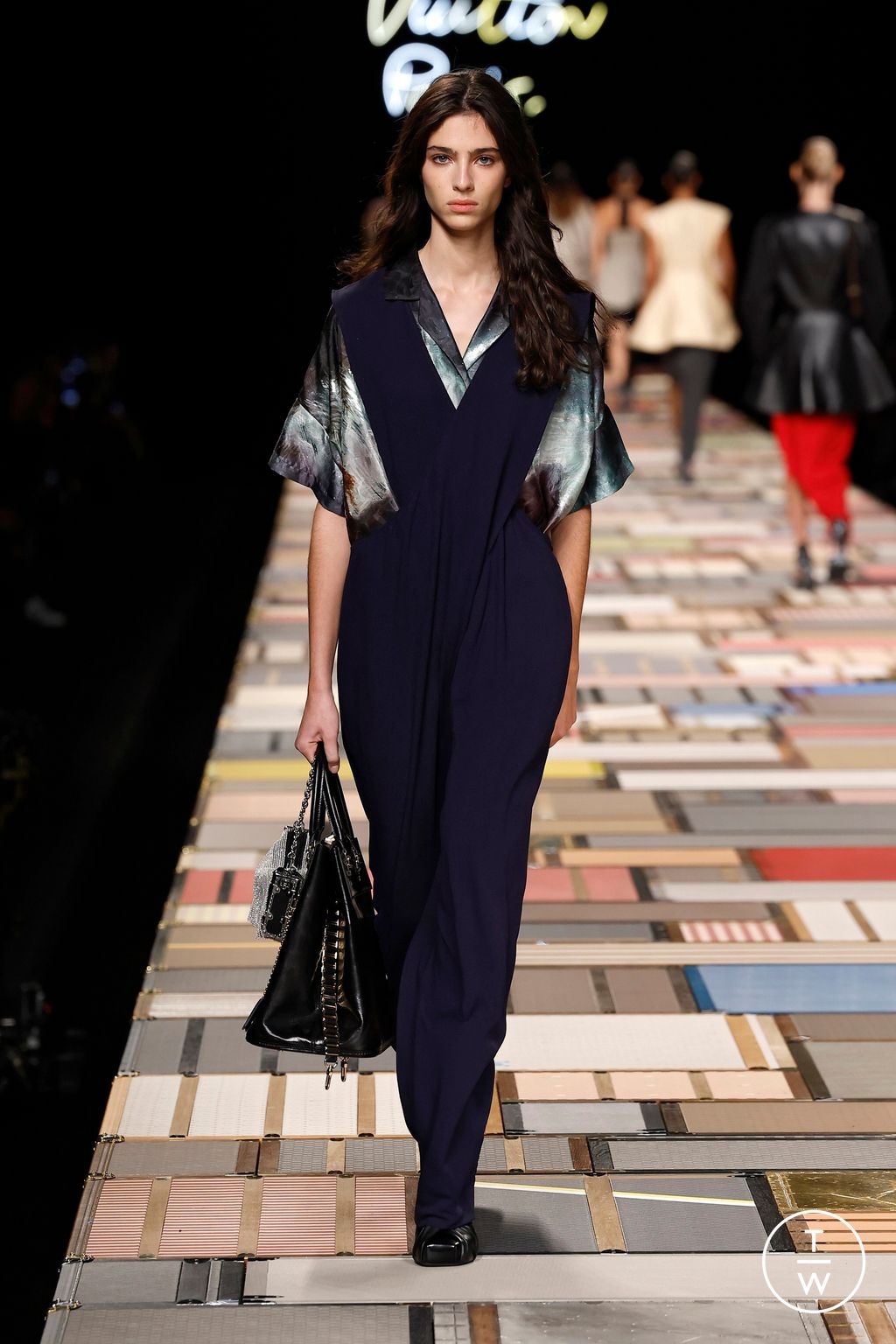 Fashion Week Paris Spring/Summer 2025 look 47 from the Louis Vuitton collection womenswear