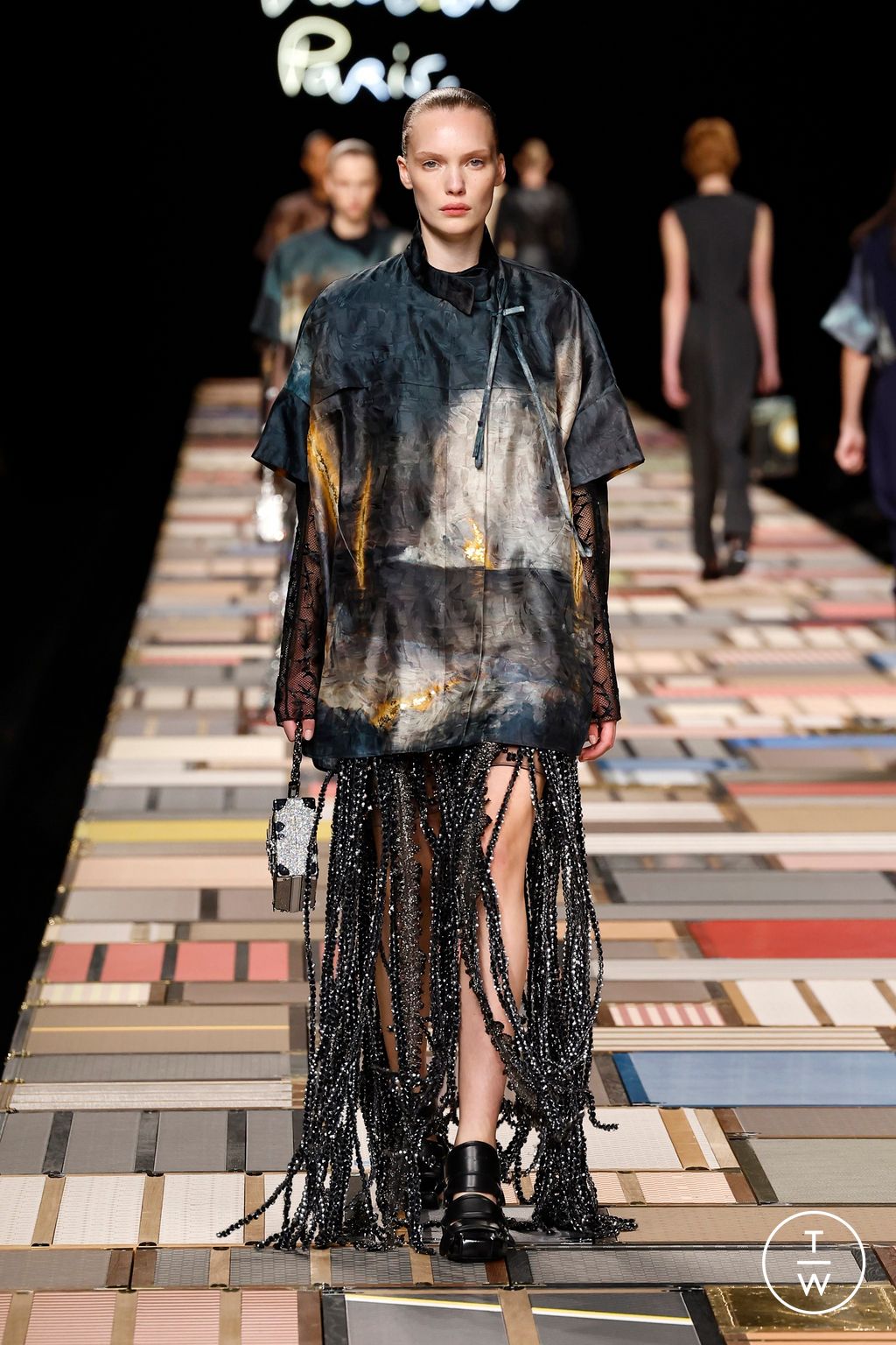 Fashion Week Paris Spring/Summer 2025 look 48 from the Louis Vuitton collection womenswear