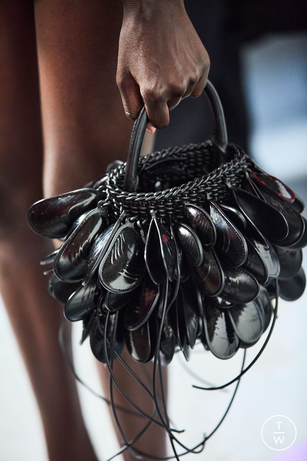 Fashion Week Paris Spring/Summer 2026 look 114 from the Loewe collection womenswear accessories