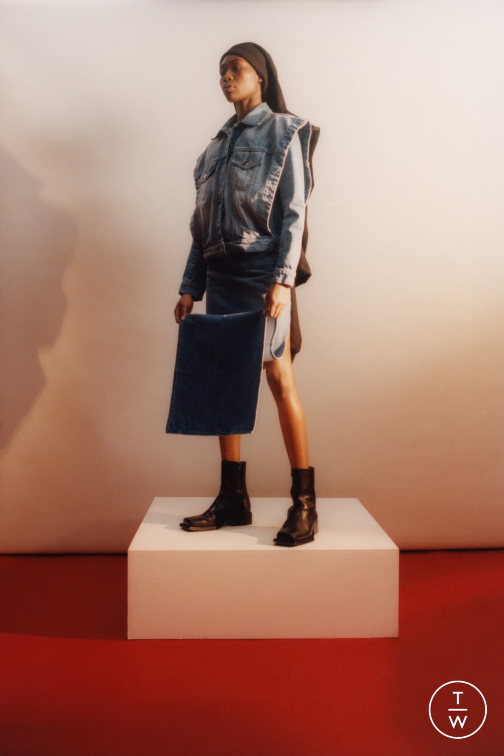 Fashion Week New York Fall/Winter 2021 look 20 from the LRS collection womenswear