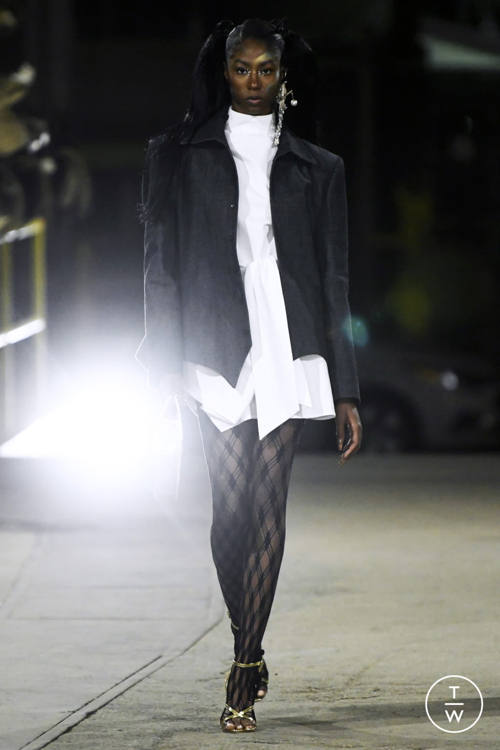 Fashion Week New York Spring/Summer 2022 look 11 from the Luar collection 女装