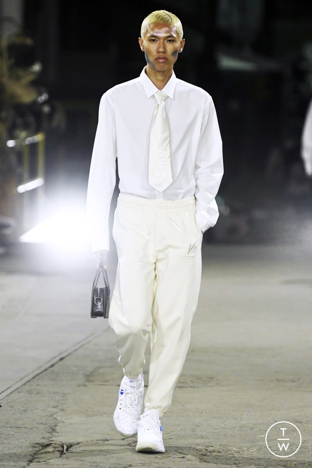 Fashion Week New York Spring/Summer 2022 look 20 from the Luar collection womenswear